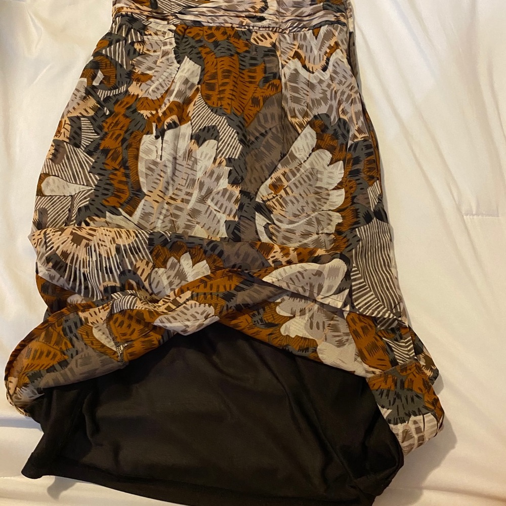 Dress - Picture 8 of 8